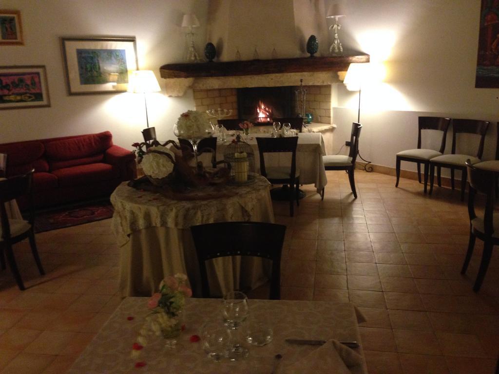 Hotel Relais Angimbe กาลาตาฟีมี ภายนอก รูปภาพ